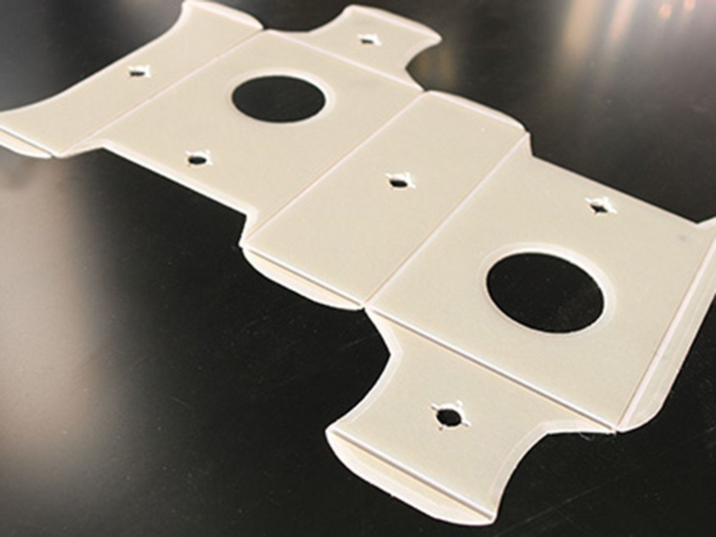 GN-Plate