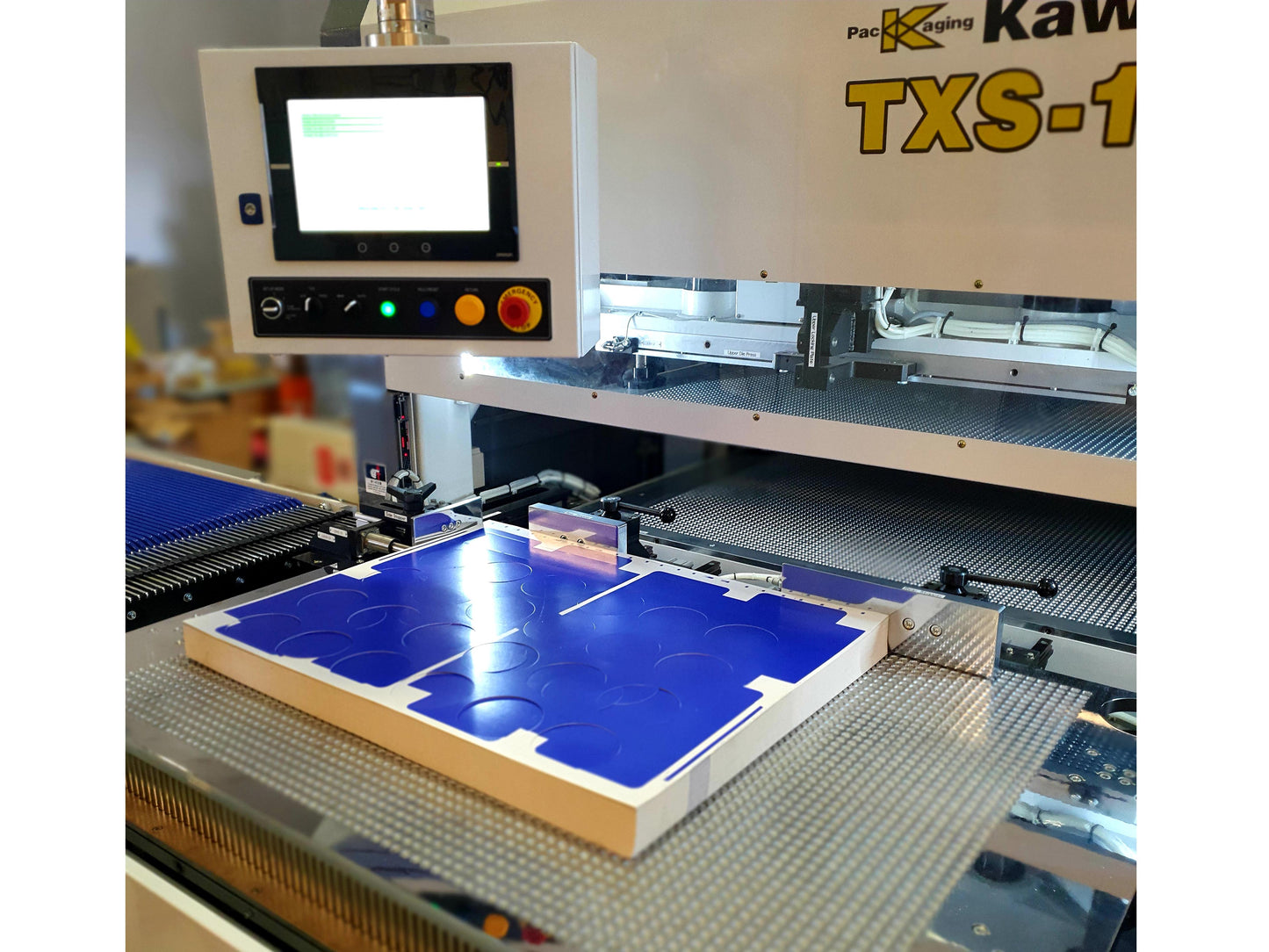 Nutzentrennmaschine TXS-1100